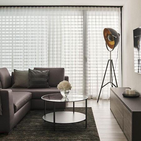 Spacious 1 Bedroom Apartment With Balcony Zurich Exterior photo
